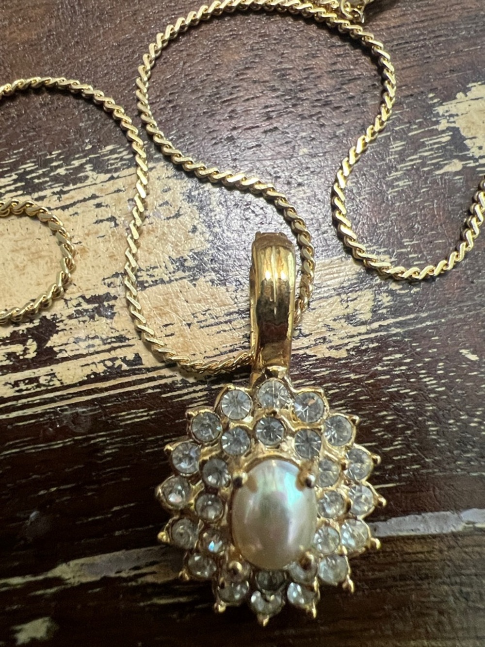 Gold Pearl and Crystal Pendant Necklace - Elegant Floral Design